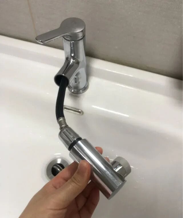 Low-spout faucet