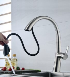 High-quality stainless steel kitchen faucet with pull-down sprayer for modern kitchens.