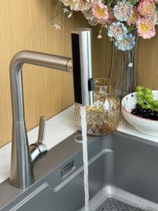 Kitchen Faucet with Pullout Sprayer with Rainfall Mode X2