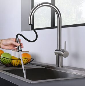 Kitchen Faucets with Pull Down Sprayer X3