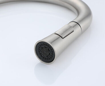 Single Handle Kitchen Faucet with Pull out Sprayer X5