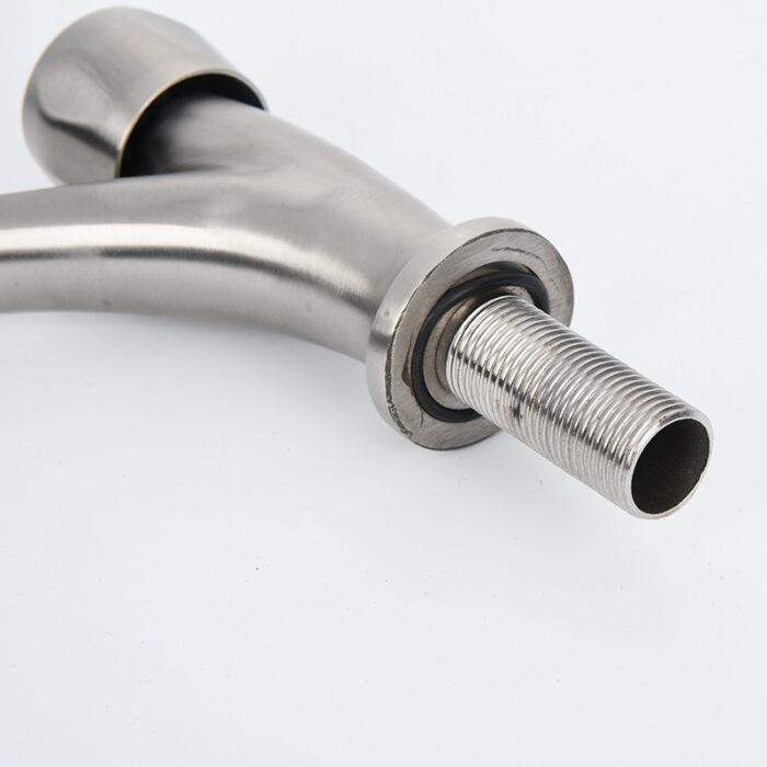 Single Hole Lav Faucet