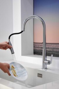 Zinc Alloy Tap with Sprayer X2